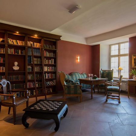 Hotel Schloss Gehrden Brakel Экстерьер фото